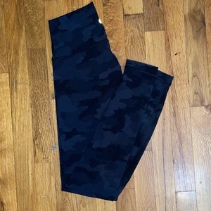 Wunder Under HR Tight 28”